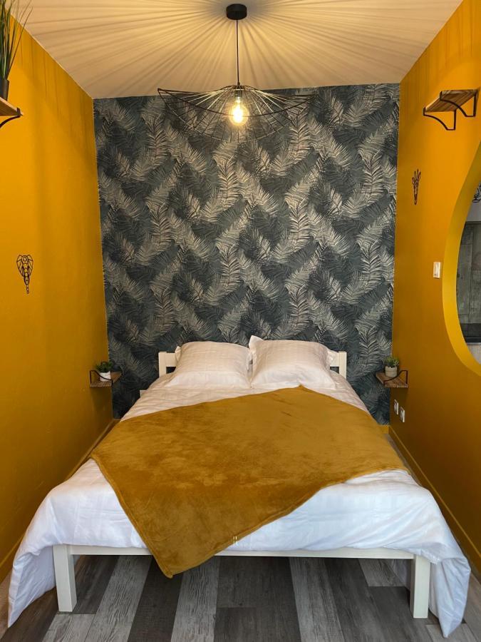 Jungle Room ロマン・シュル・イゼール エクステリア 写真