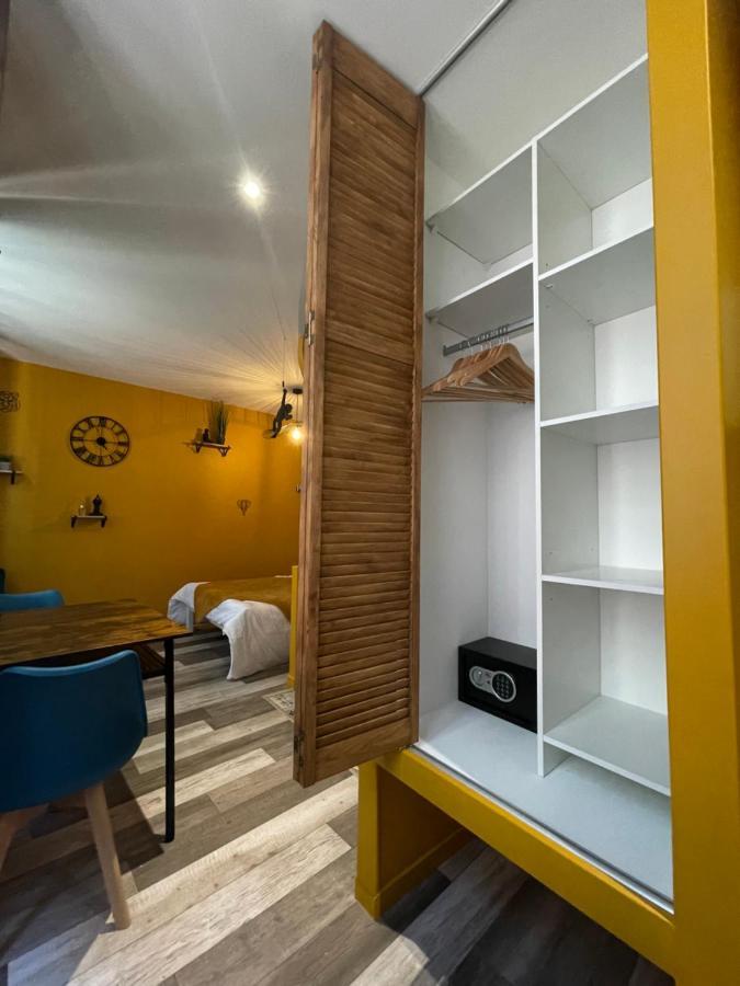 Jungle Room ロマン・シュル・イゼール エクステリア 写真